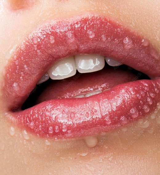 Pink lips with water drops